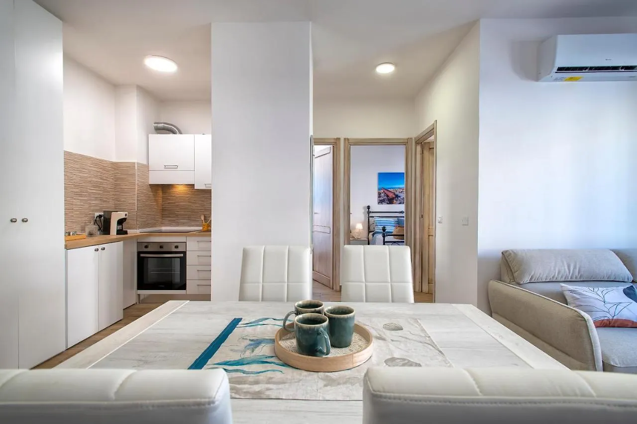 Pufferfish Apartment With Private Terrace Alghero 0*,